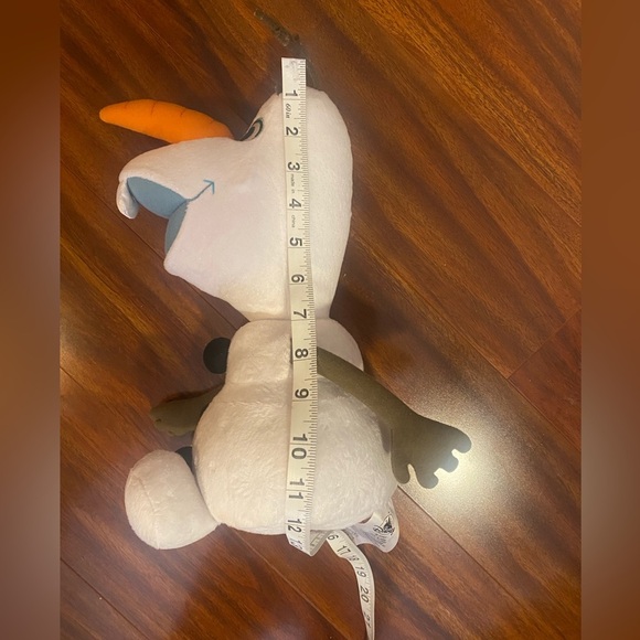 Disney Frozen Olaf Plush Toy 11.5” - Picture 9 of 9